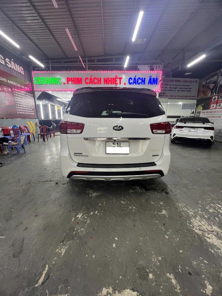 Chính chủ bán xe Kia sedona 2018, full dầu !2047210