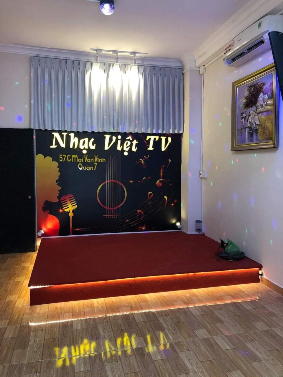 Sang quán Cà phê hát với nhau – Cà Phê Nhạc Việt TV đường Mai Văn Vĩnh Quận 7. Tel : 0939134907  – 0906318547 ( Chính chủ )1572598