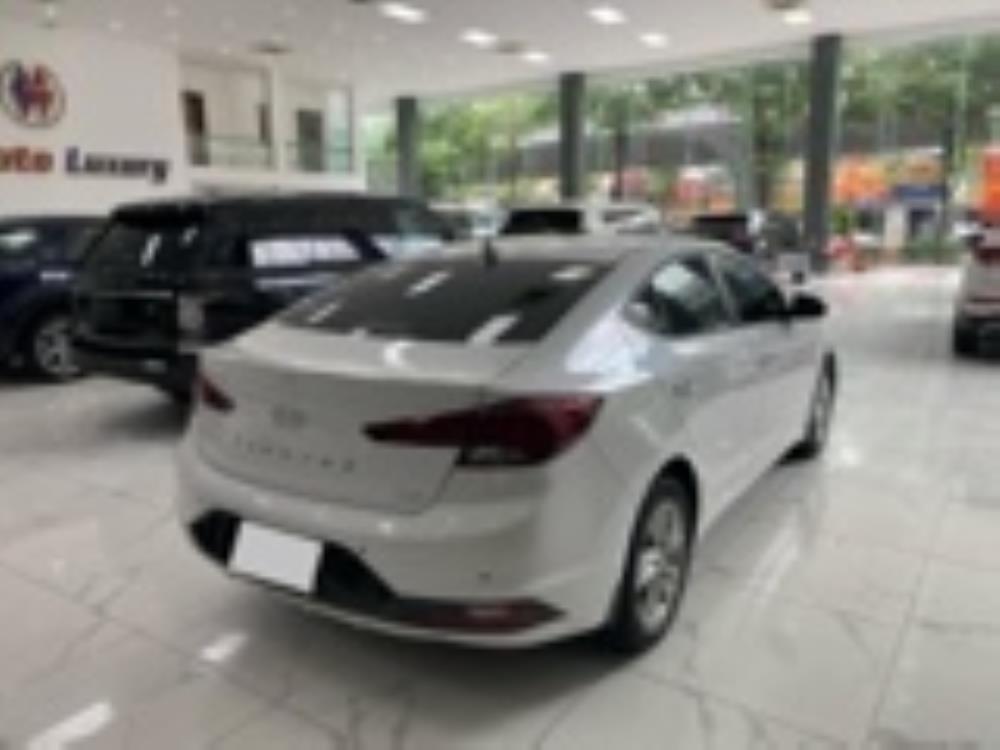 Bán Hyundai Elantra 1.6AT, sản xuất 2021, 1 chủ từ mới, xe siêu đẹp.1605262