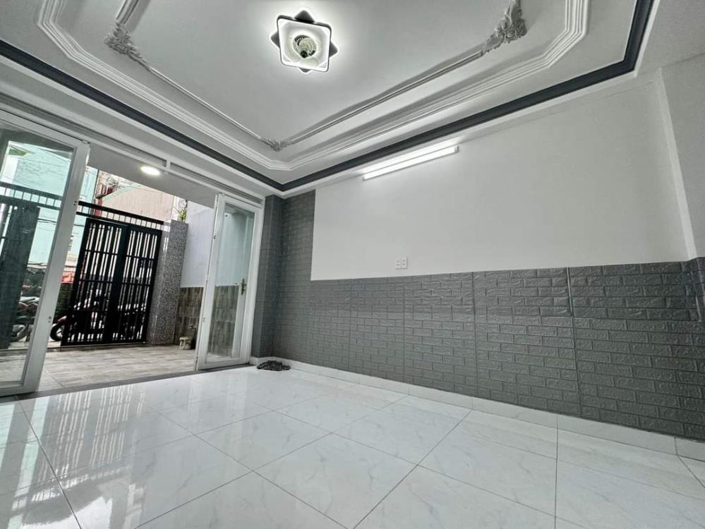 Giảm ngay 350 triệu còn 4,5 tỷ nhà Quang Trung Gò Vấp 52m2, 2 tầng, hẻm 6m thông, nhà đẹp vào ở ngay1050891