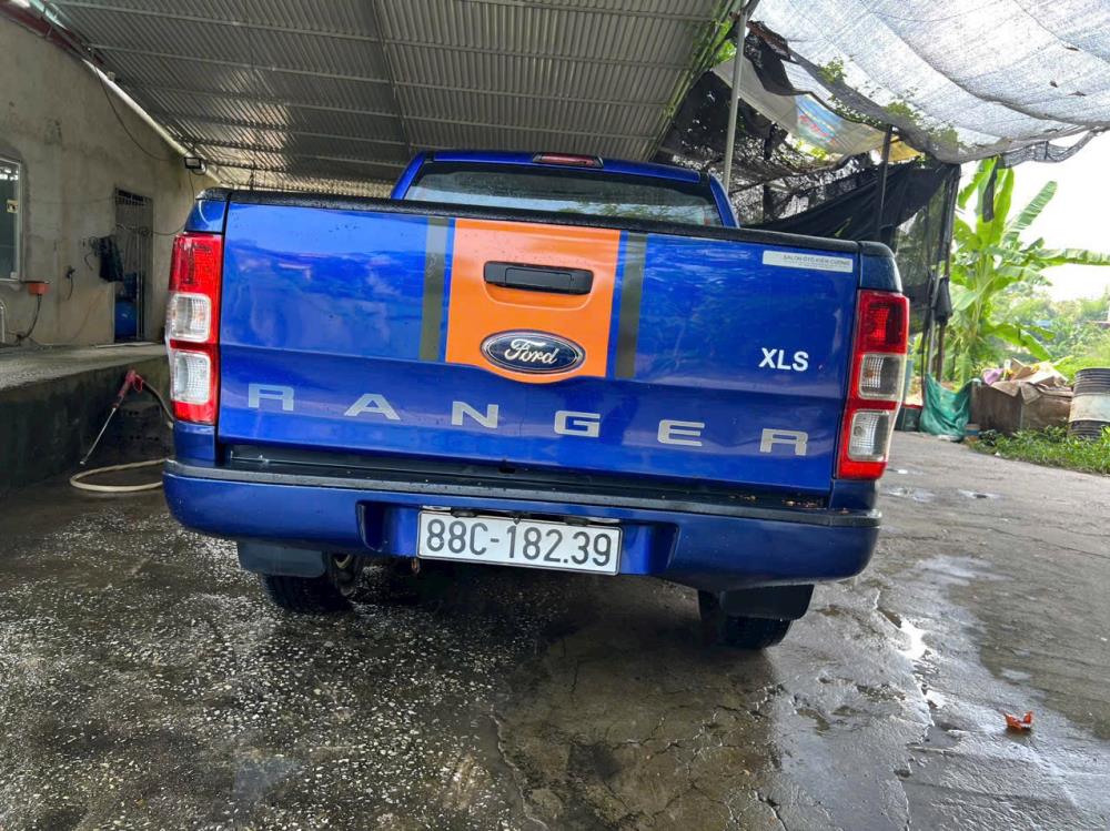 Ford Ranger XLS 2015 AT đăng kí lần đầu 2016 ,phom mới nhập Thái ,máy dầu 2.2655541