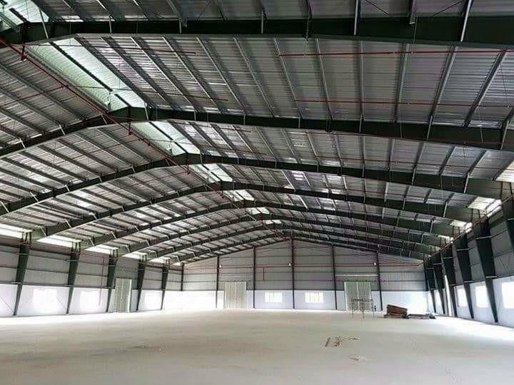 Xưởng cho thuê tại Long An.Nhà xưởng mới xây xong, hướng Đông Nam.
Diện tích đất: 5.500m².300 triệu/tháng1543046
