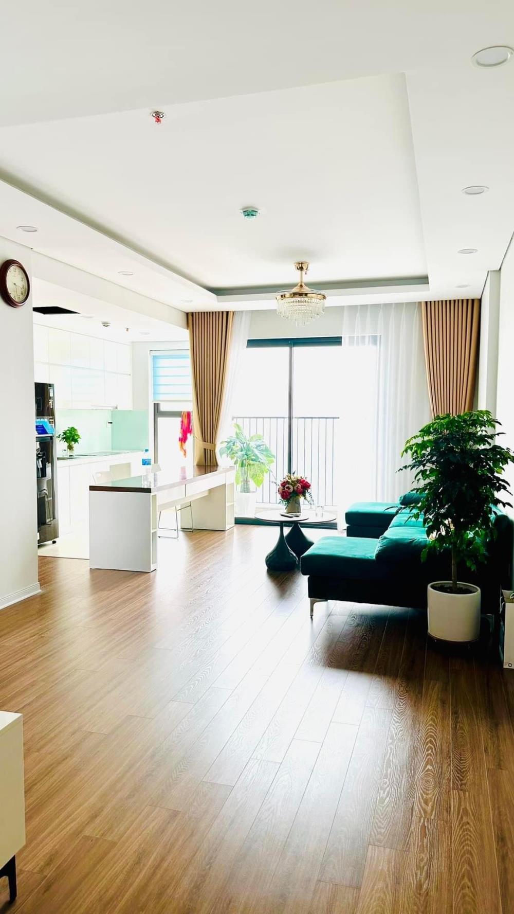 Chính chủ cho căn hộ Bình Minh Garden, 3 ngủ, DT 95m2. Full nội thất1509900