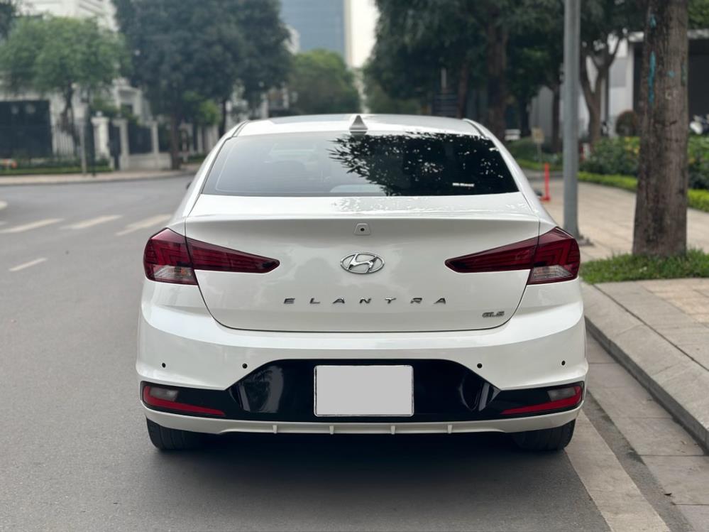 Hyundai Elantra 2020 1.6AT1387368