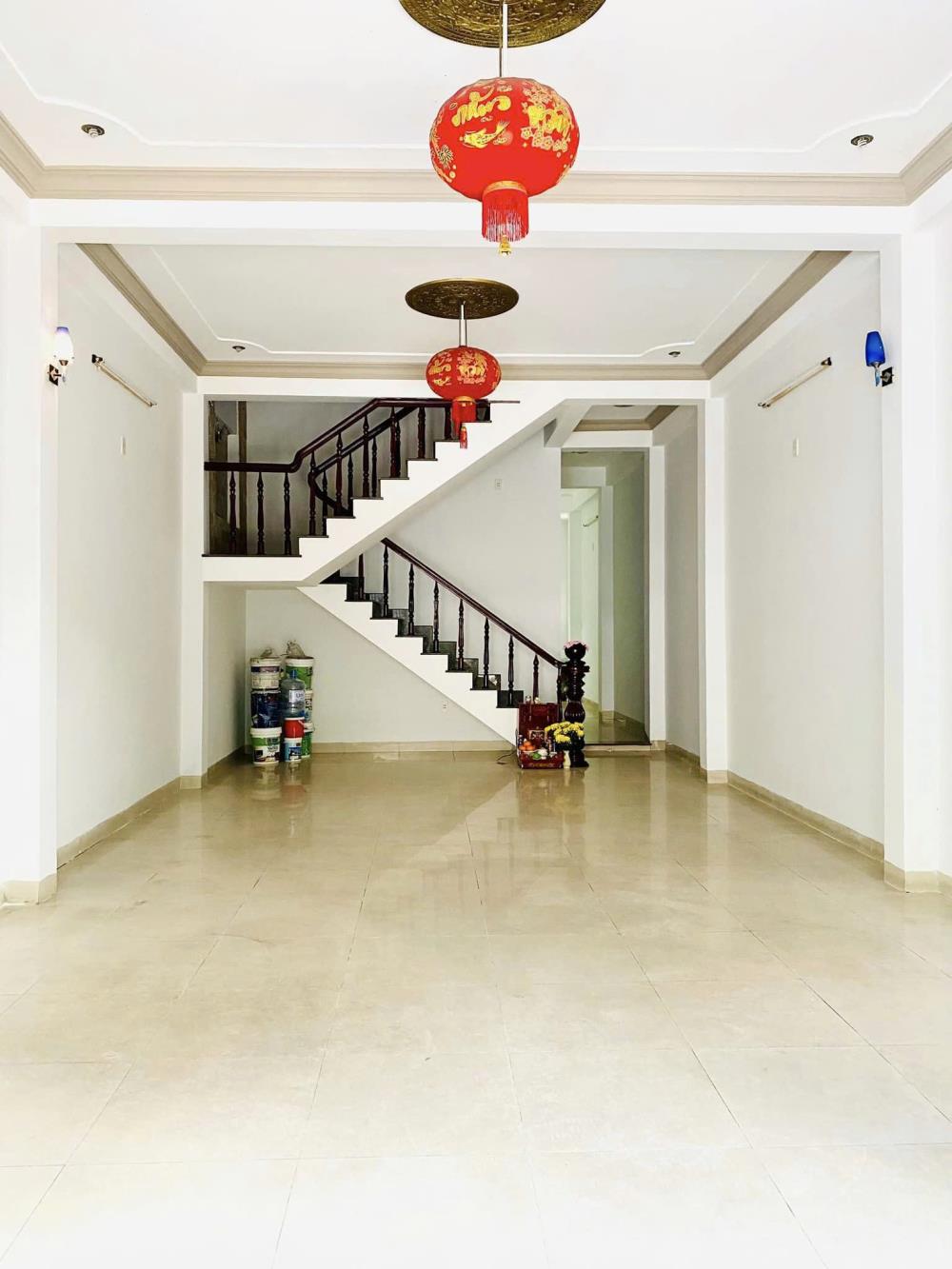 Cho thuê nhà nguyên căn mặt tiền Lê Thị Tính. Nhà 90m2*2 tầng = 180m.2056141