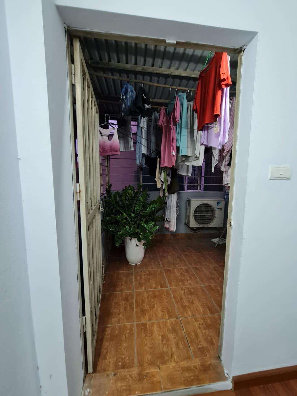 CHO THUÊ NHÀ MẶT NGÕ BA GÁC MINH KHAI 5 TẦNG, 30M2, 3 NGỦ, 4 WC, 11 TRIỆU1951784