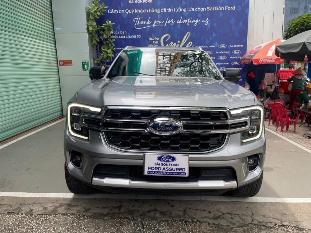 Chính chủ bán xe Ford Everest Titanium 4X4 sản xuất năm 20222010520