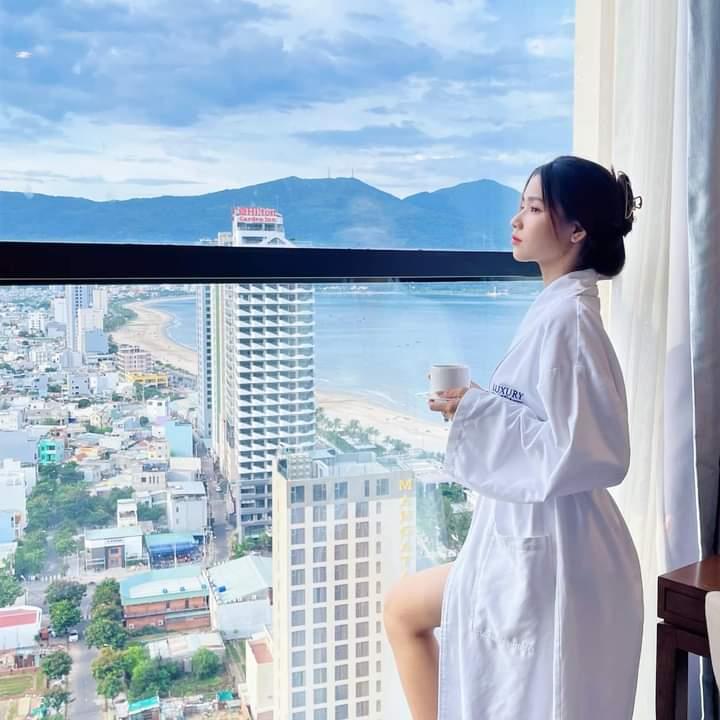 Bán Khách sạn 9 tầng mặt tiền đường Hồ Nghinh, đẹp nhất biển Mỹ Khê Sơn Trà155190