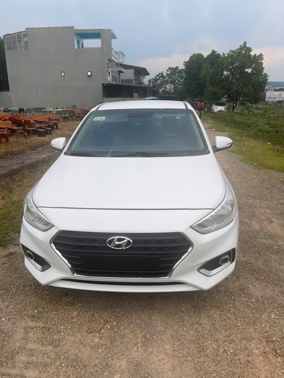 Chính chủ bán xe HYUNDAI ACCENT 1.4 MT sản xuất năm 20182010481