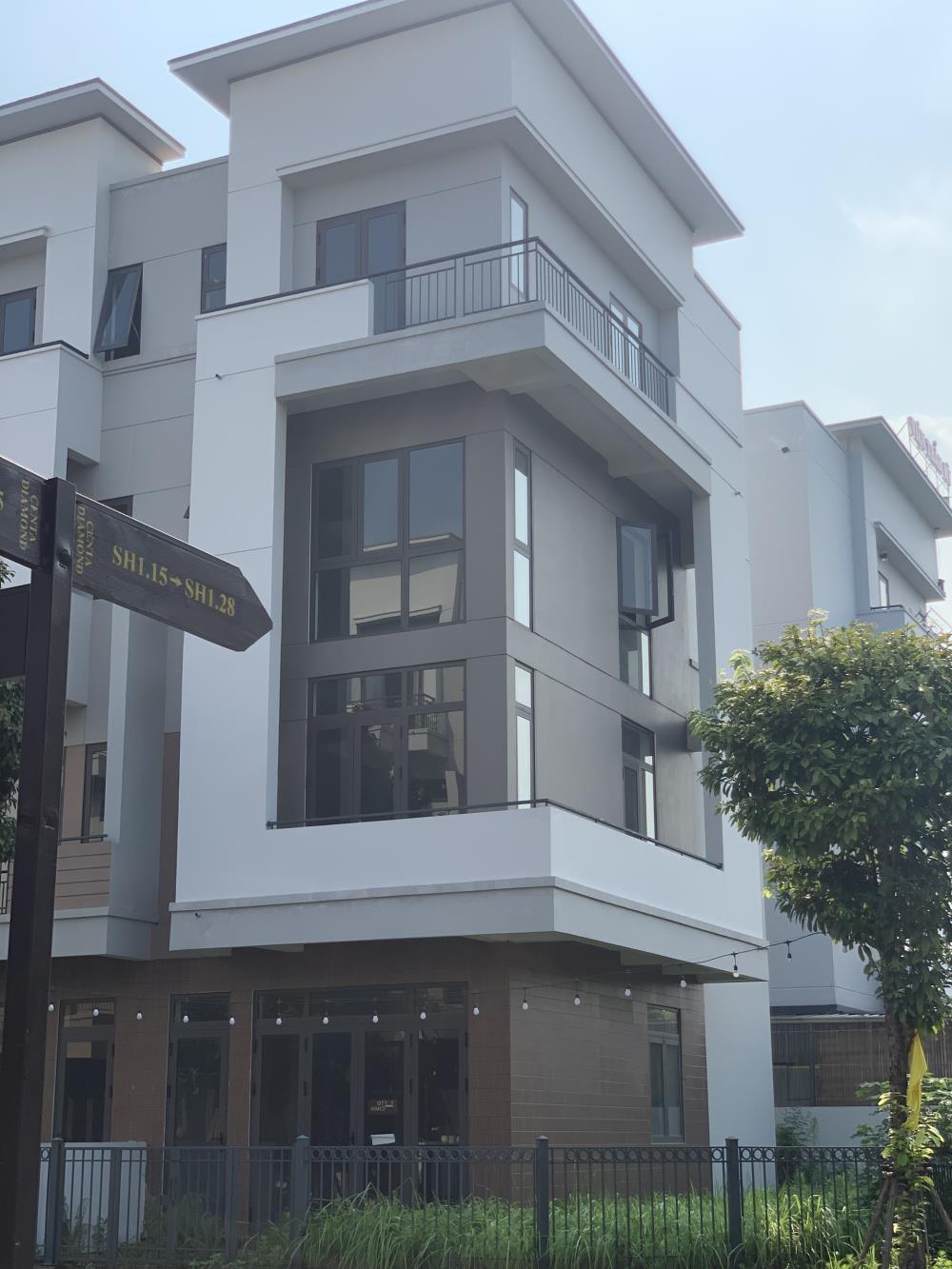 Bán căn Shophouse 75m2 nằm trong khu đô thị Centa Diamond 1618635