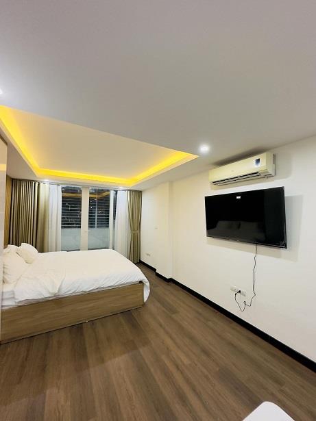 Cho thuê căn hộ dịch vụ ở tầng 9, mặt đường Lý Nam Đế, Hoàn Kiếm, Hà Nội1573824