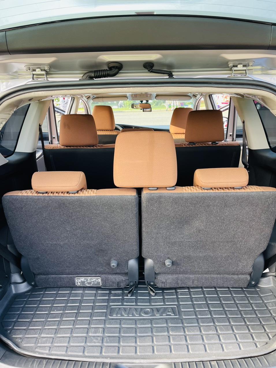 UUsed Car Dealer Trimap đang bán; Toyota Innova E 2.0 sx 2019, đăng ký 2020 một chủ mua mới đầu. 407723