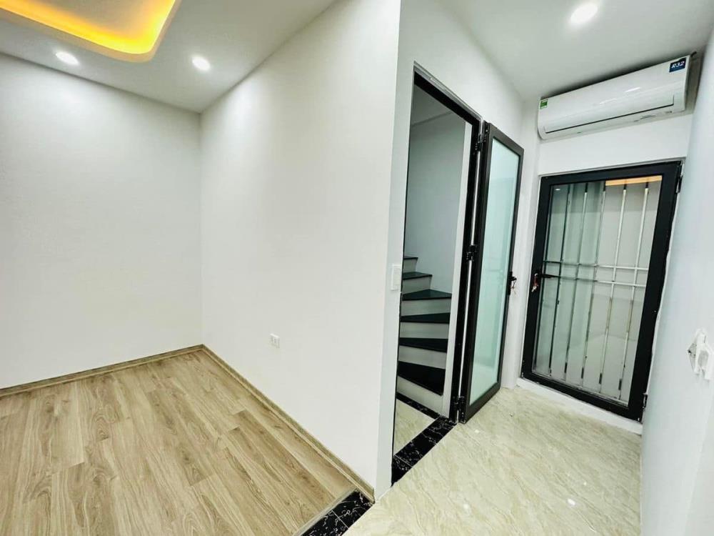 NHÀ MỚI NGUYỄN CHÍNH, HOÀNG MAI -LÔ GÓC- CỰC THOÁNG SÁNG, 50M2, 5 TẦNG, MT 3.6M, 5.2 TỶ1526878