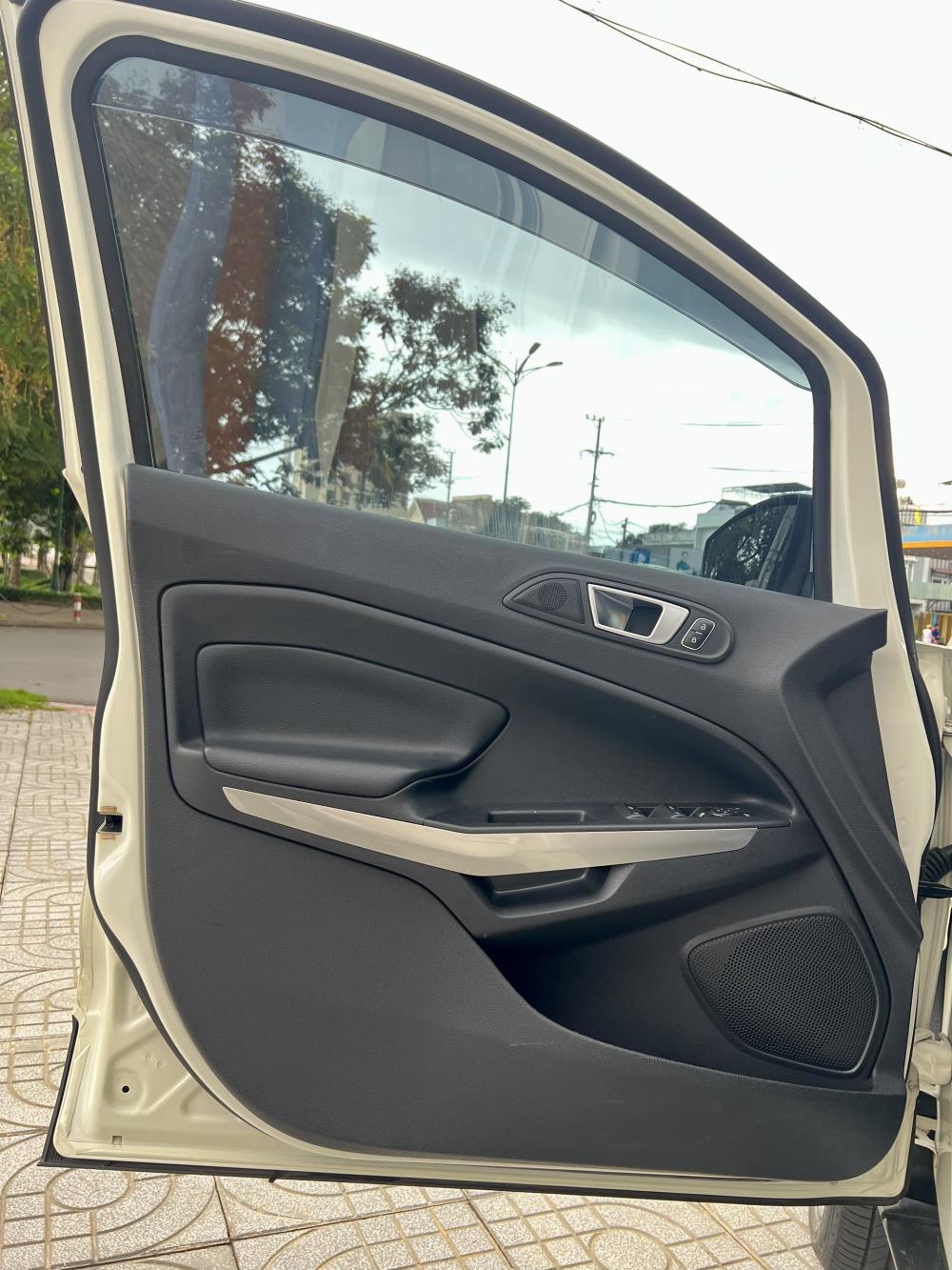 Ford Ecosport TITANIUM 2019 số tự động bản full, xe zin 100% 382471