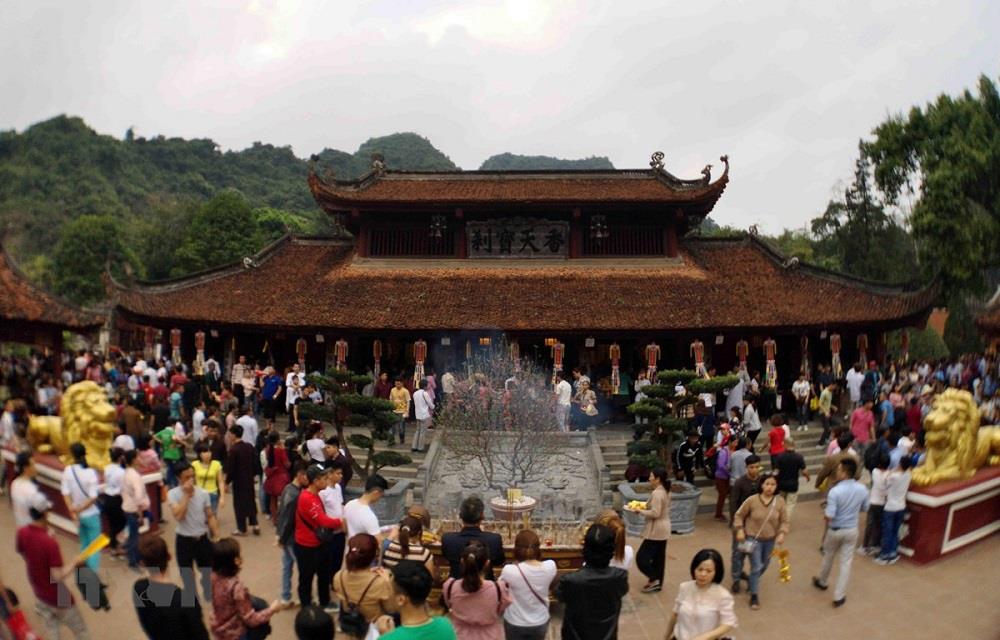 Tour du lịch Chùa Hương, khám phá các địa danh nổi tiếng813360