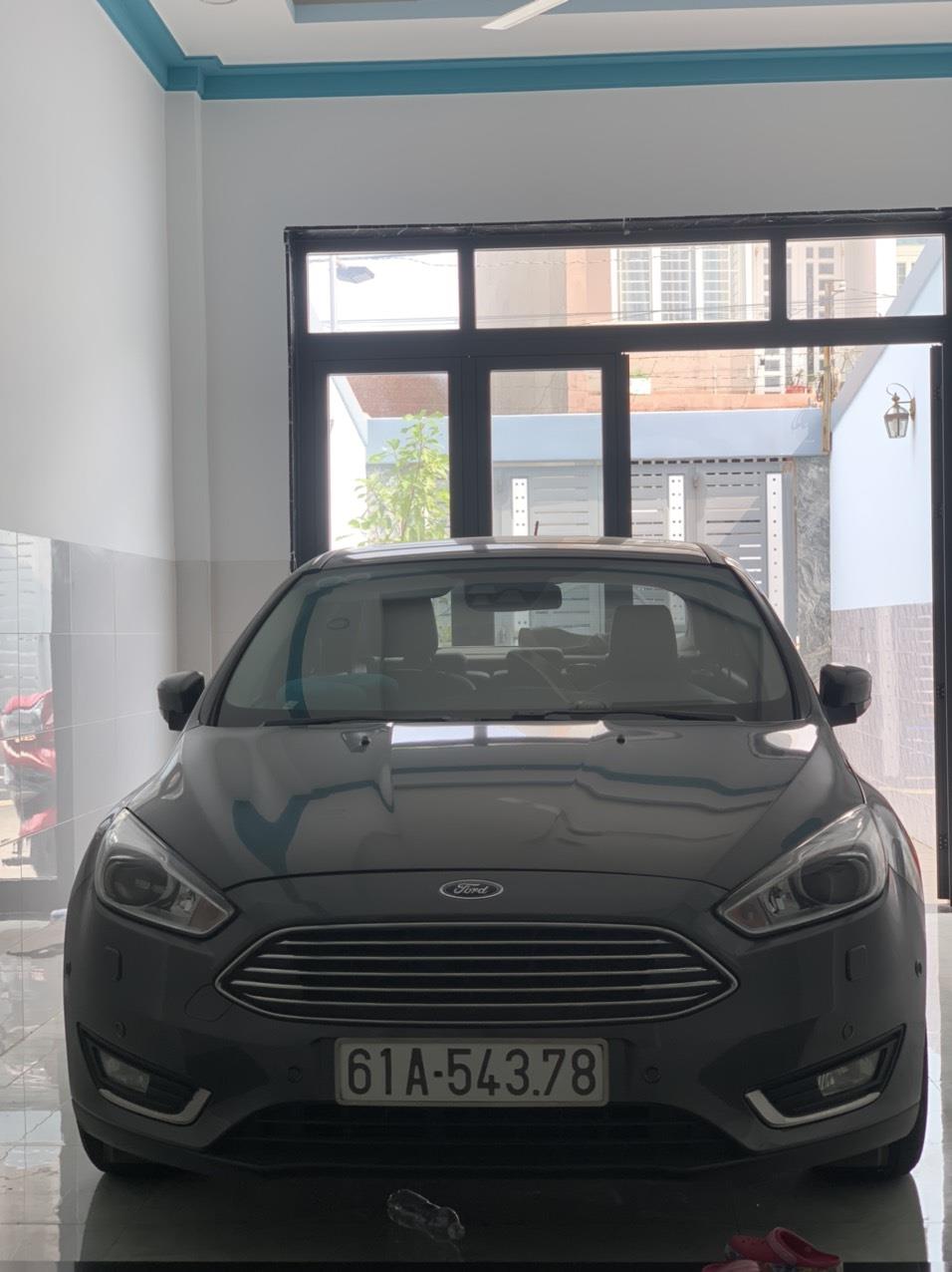 Chính chủ bán xe Focus titaniun 2018667334