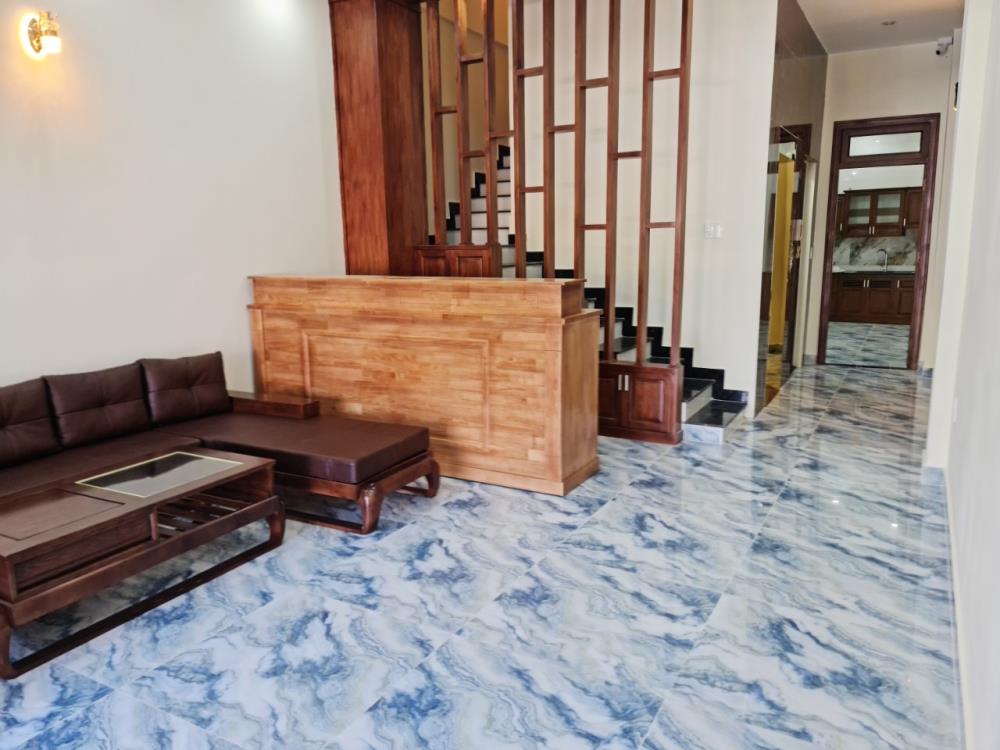 Cho thuê nhà mặt tiền mới xây 4 tầng có thang máy tại Đường Phước Thành, Phường 7, Đà Lạt, Lâm Đồng1213464