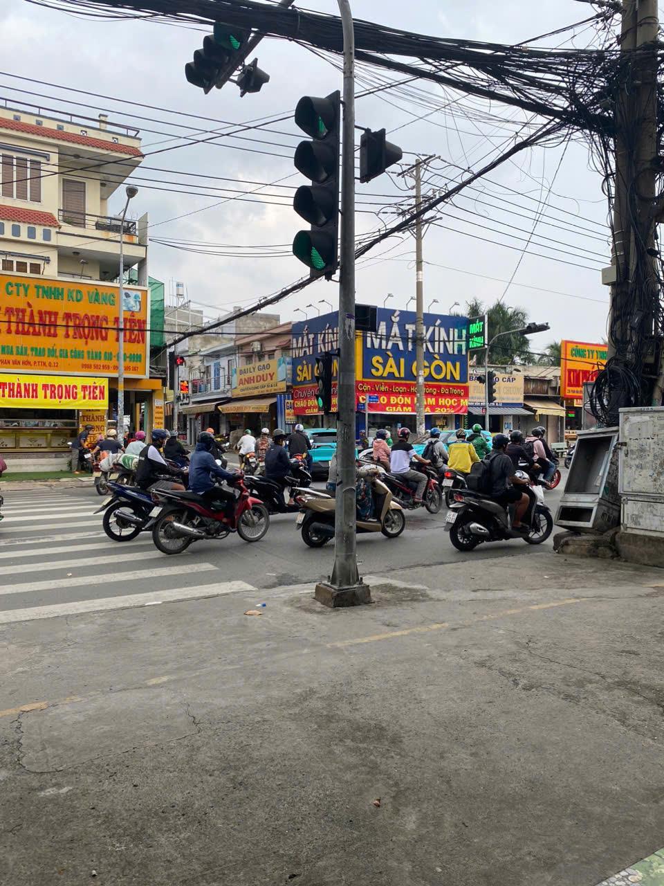 Nhà 2 Mặt Tiền - Chính Chủ Cho Thuê Nhà tại Đường Phan Văn Hớn, Phường Tân Thới Nhất, Quận 12, HCM2034824