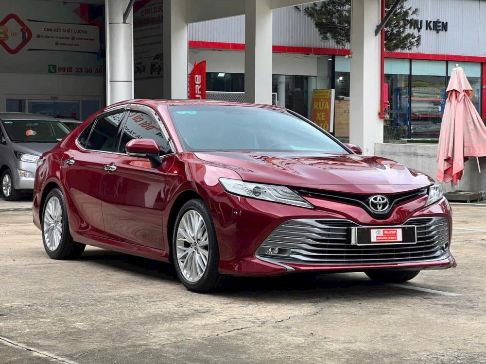 CAMRY 2.5Q SẴN HÀNG ĐẸP GIÁ TỐT2049800