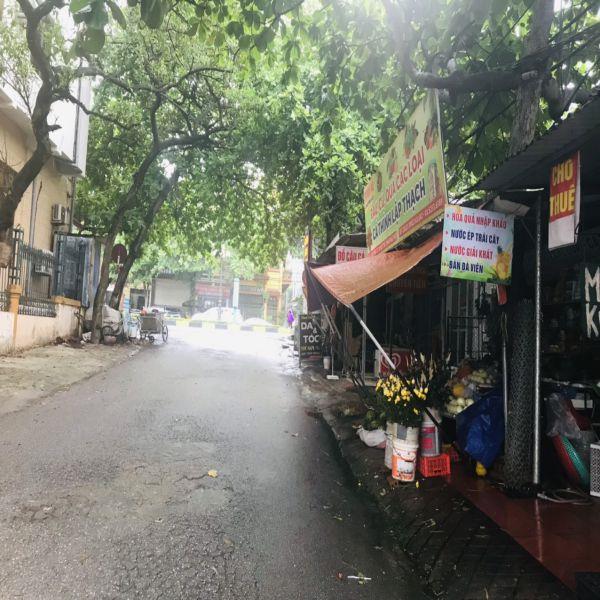 Cho thuê kiot hơn 20m2, mặt tiền đường lớn Chợ Vân Cơ, Việt Trì654627