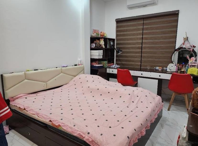 Cho thuê nhà mới ngõ Lãng Yên, 4 tầng, 40m2, 3 ngủ, 12 Triệu Full đồ mới koong2003409