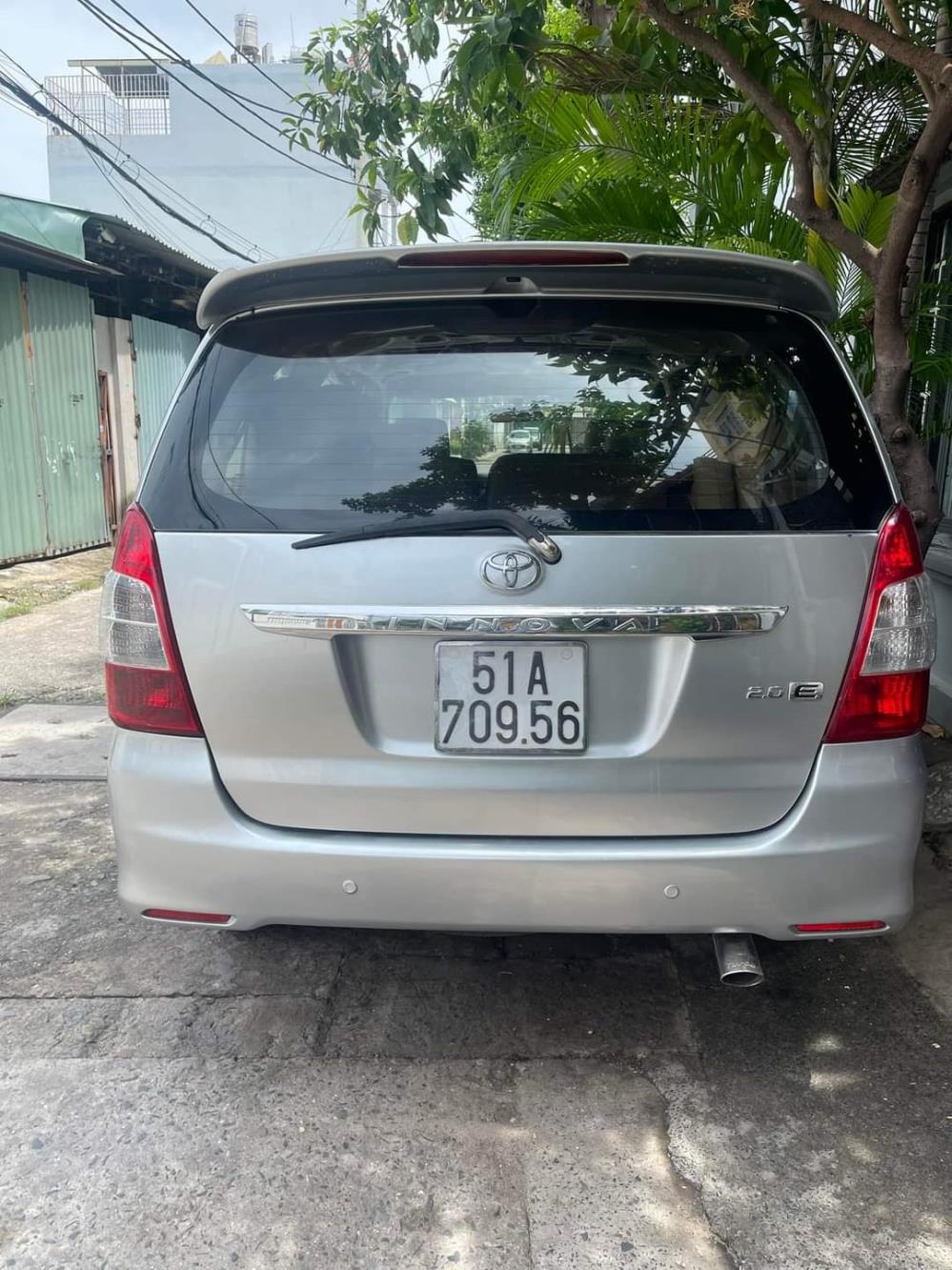 BÁN XE TOYOTA INNOVA - 2013 - Giá 300 TRIỆU .1725563