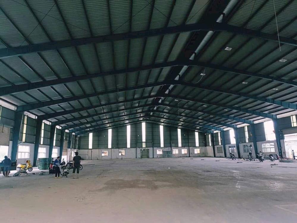 Cho thuê xưởng Thuận An, Bình Dương. TDT 6000m2, DTX 3200m2, VP 300m2. PCCC vách tường, đường xe cont2014902