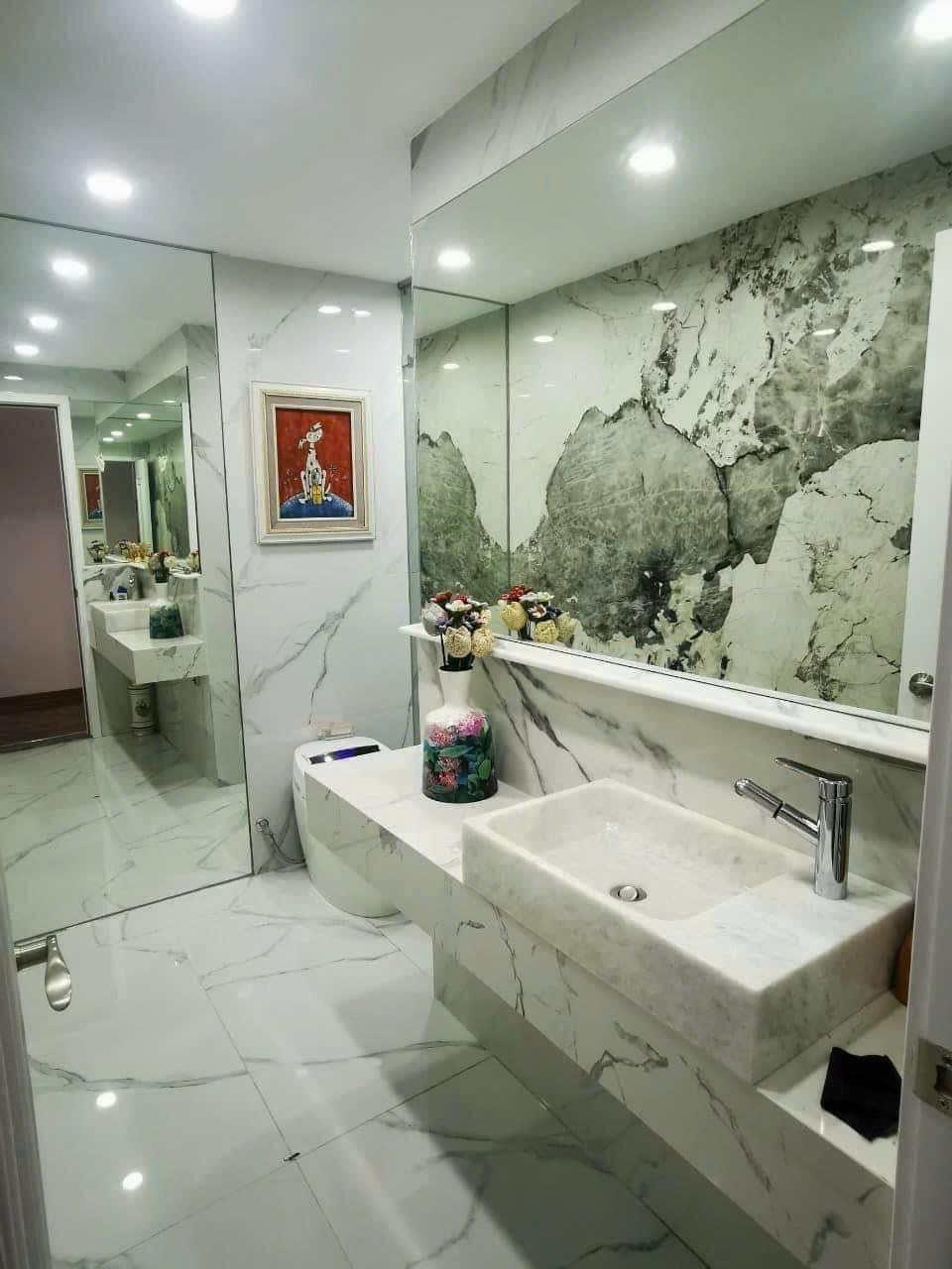 Bán nhà 90m2 4tầng MT 4m 11tỷ mặt ngõ ô tô tránh Nguyễn Ngọc Vũ Cầu Giấy 093426631377352