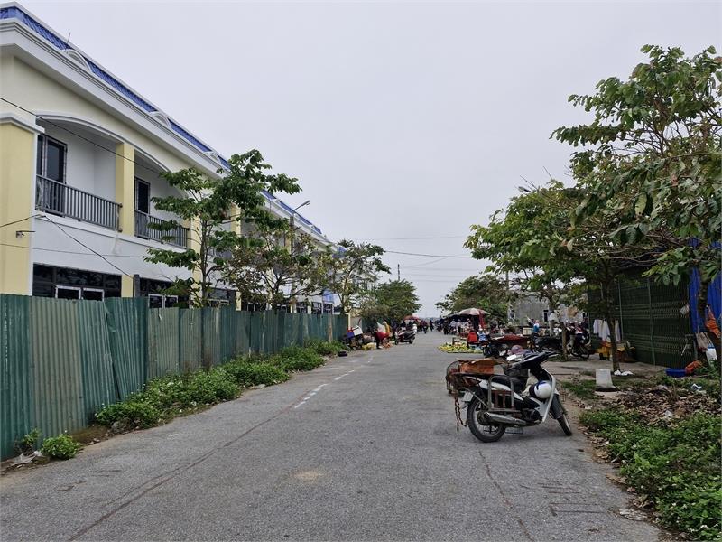 Cần chuyển nhượng ki-ốt chợ Nghĩa Minh tại Thị Trấn Nghĩa Minh, Huyện Nghĩa Hưng, Tỉnh Nam Định1361041