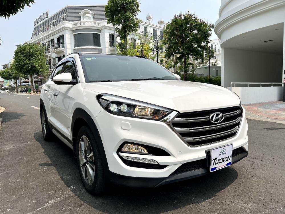 Hyundai Tucson 2.0 ATH sx 2017 nhập khẩu nguyên chiếc từ Hàn quốc 382653