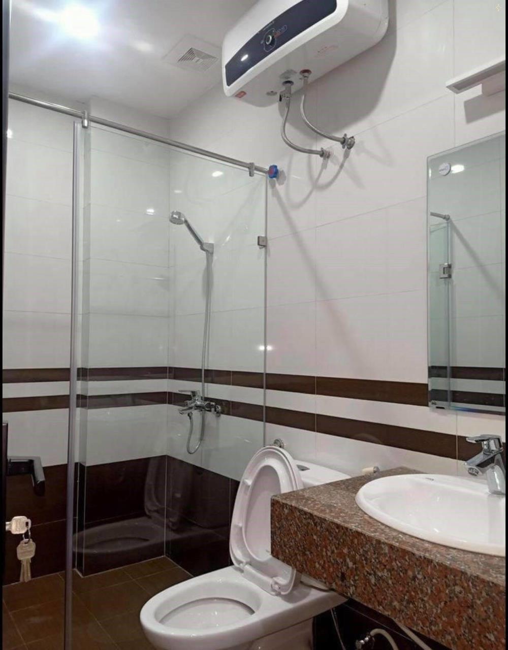 Bán nhà riêng 206 Cổ Linh Long Biên Hà Nội 42 m2 4tầng .4.5 tỷ 03376280461232152