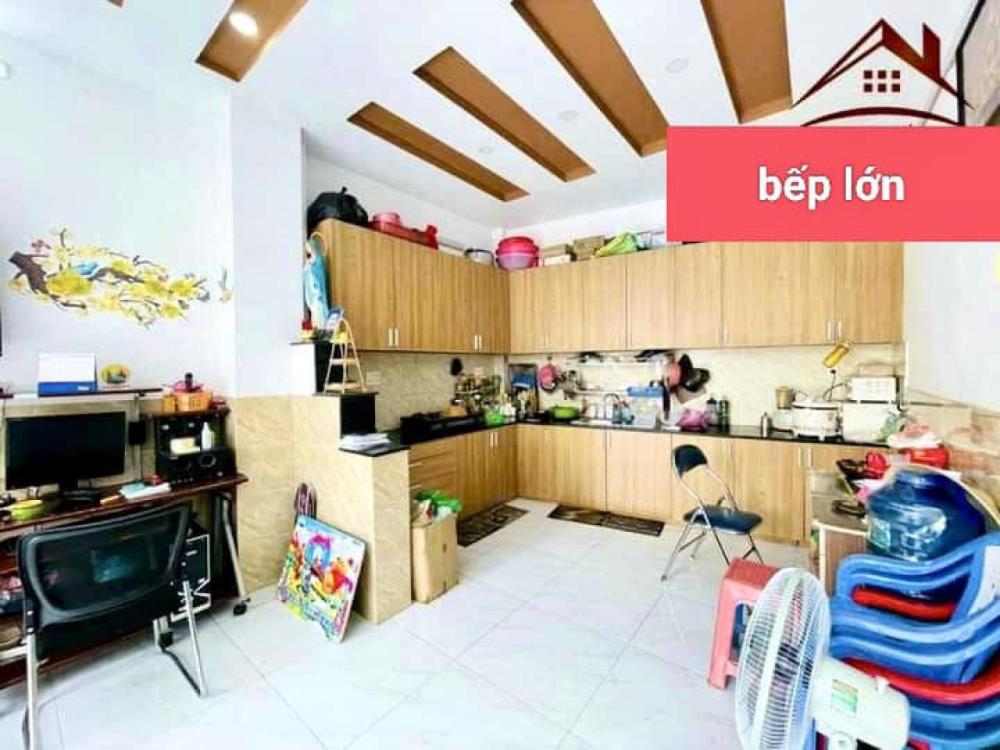 Bán nhà Đường số 21 Phường 8 QUẬN gò vấp, 3 tầng, nở hậu, đường 3m, giá giảm còn 7.x tỷ900273