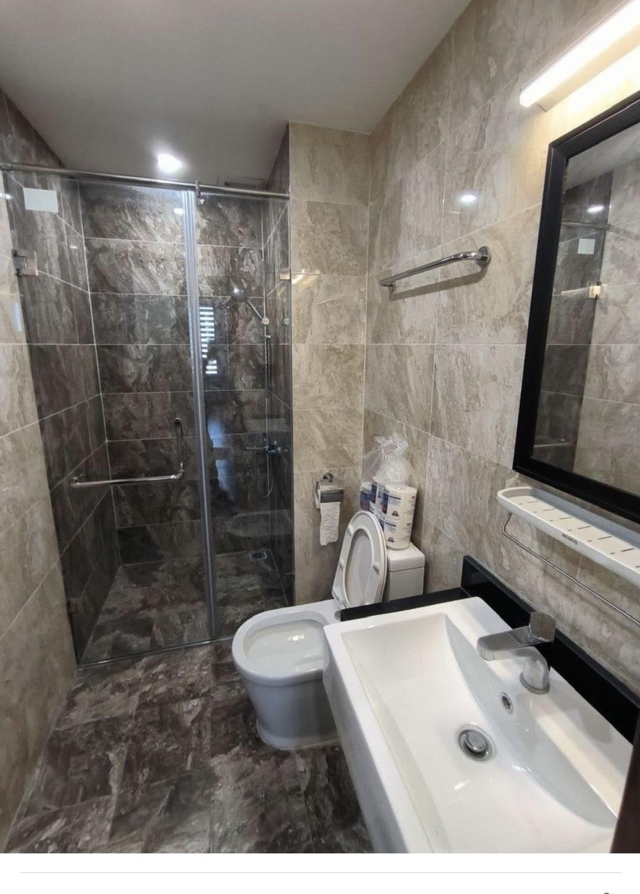 Cho thuê căn hộ 68 m2 2PN -2WC Sky Central 176 Định Công Hoàng Mai đủ đồ đẹp1739060