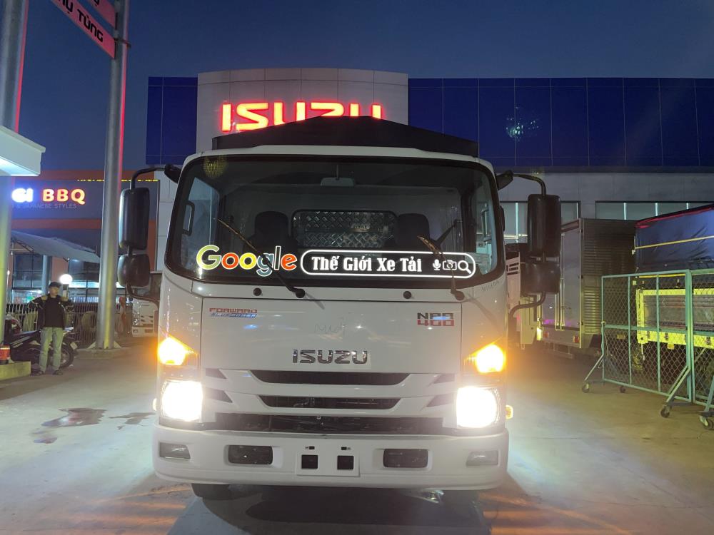 Xe tải Isuzu NPR 400 thùng 5m2 - phiên bản mới và hot nhất hiện giờ 1324131