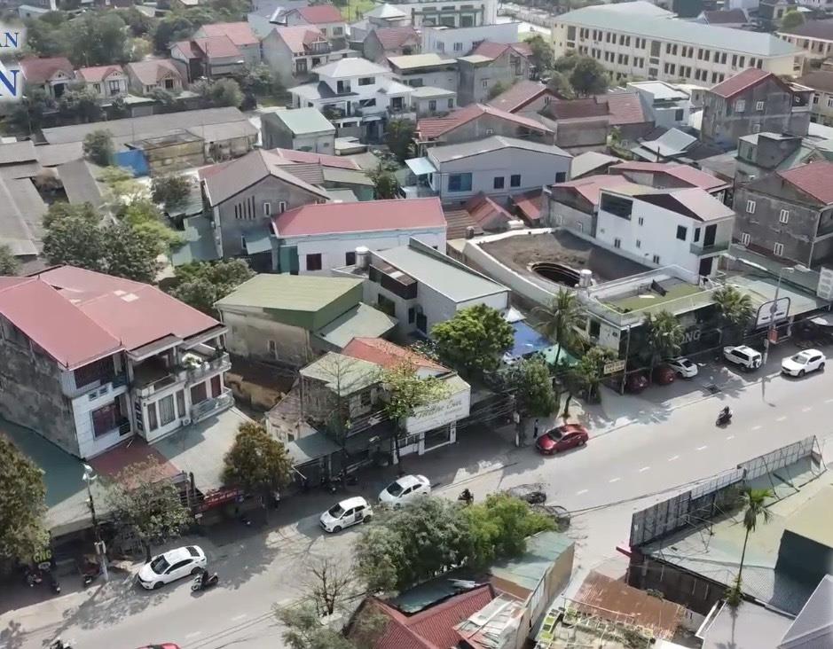 Nhà 2 tầng mặt đường Nguyễn Công Trứ, Phường Tân Giang, TP. Hà Tĩnh.330483