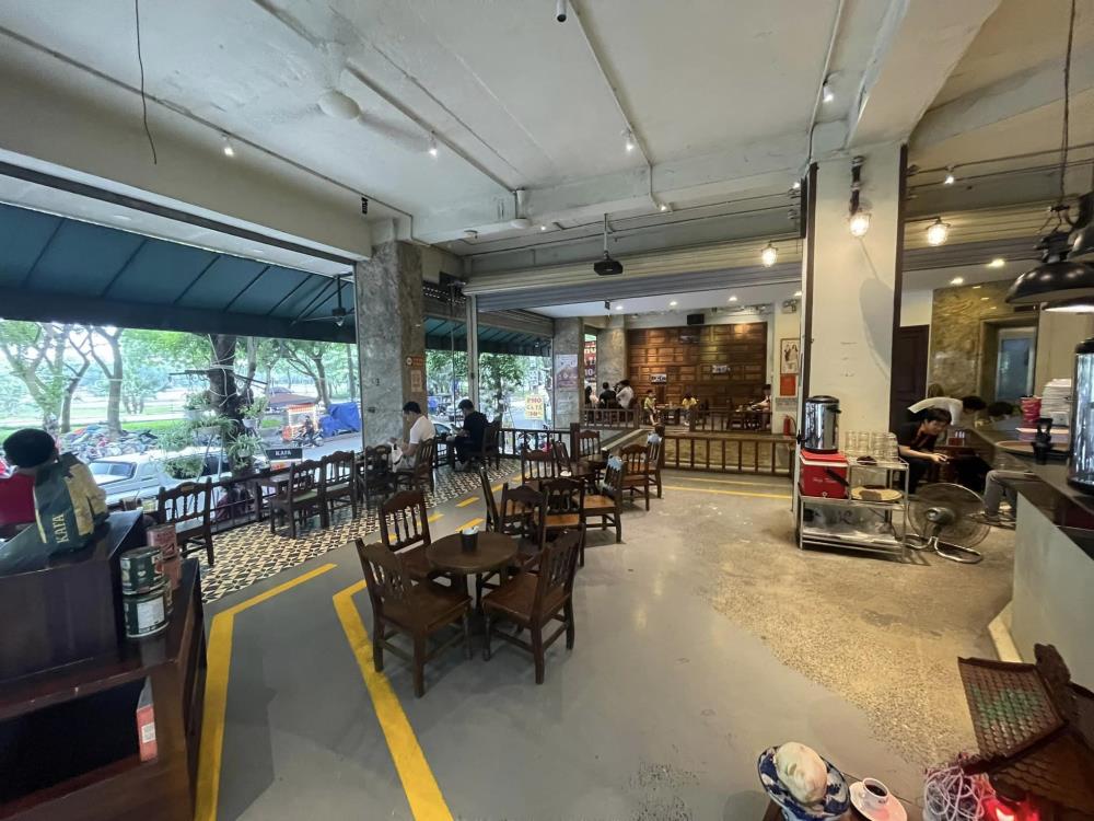 Cho thuê mặt bằng quán cafe tầng 1+2 tổng diện tích sử dụng 2 tầng 300m có thang riêng1730711