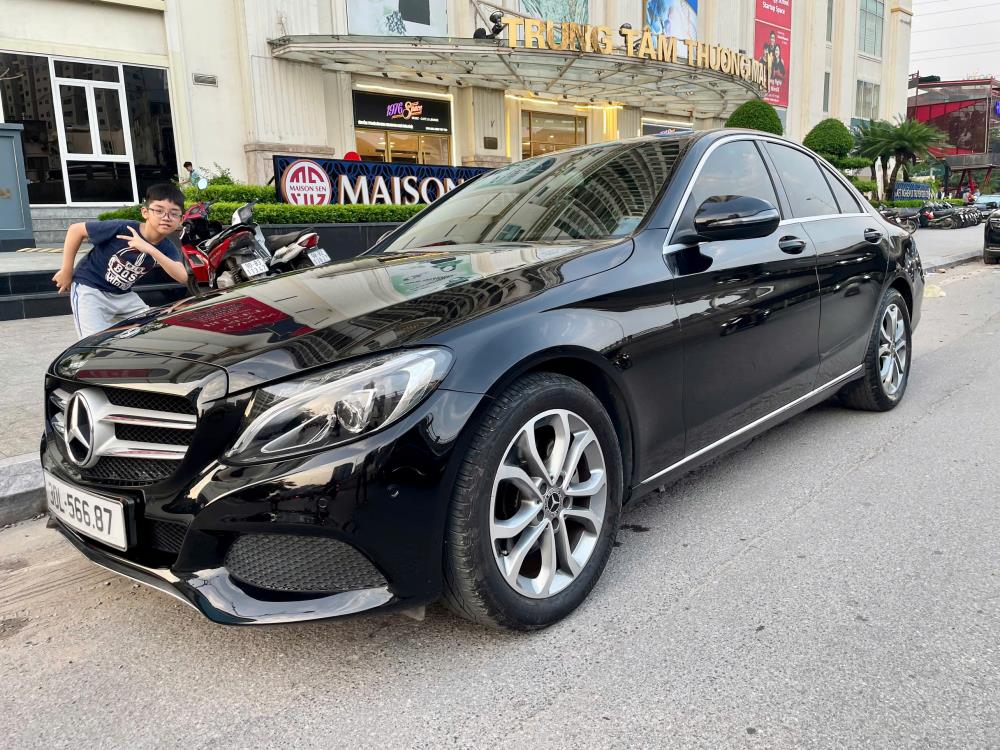 Chính chủ cần bán xe Mercedes C200 bản đặc biệt2045234