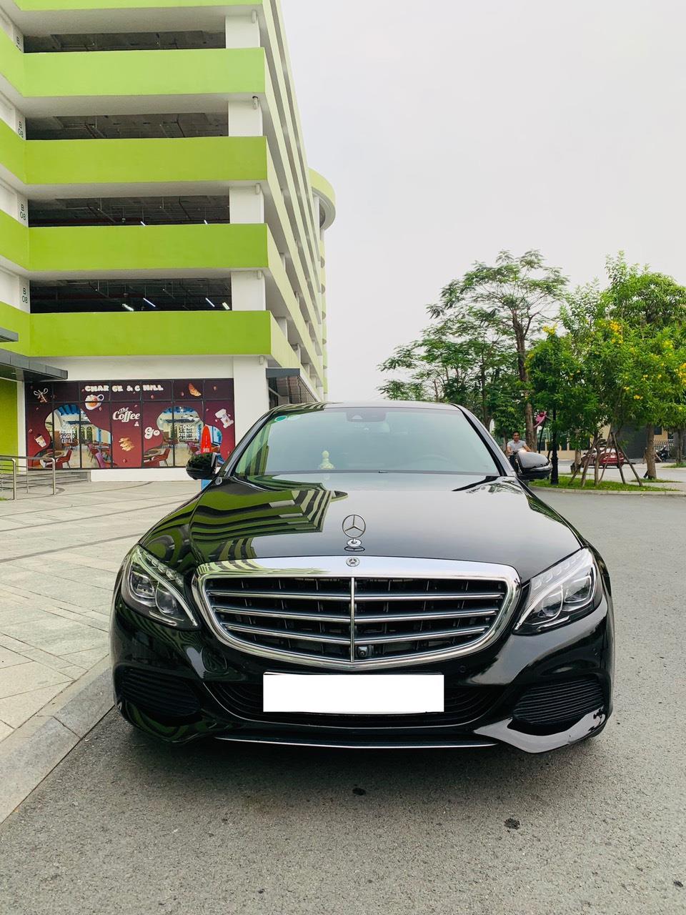 Merc c250 sản xuất 2018 đăng ký lần đầu tiên vào năm 20191638132