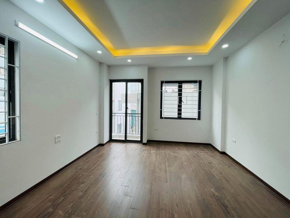 Bán nhà ở ngay Tân Bình.Phạm Văn Hai 46m2 Hẻm ÔTÔ. 6 toi nhỉnh1677686