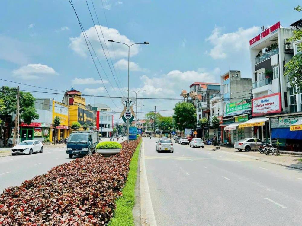 ĐẤT ĐẸP - GIÁ TỐT - CẦN BÁN GẤP LÔ Đất ĐẸP Tại Ngõ 20 - Đường Ngô Quyền - Thanh Bình - Hải Dương1939117