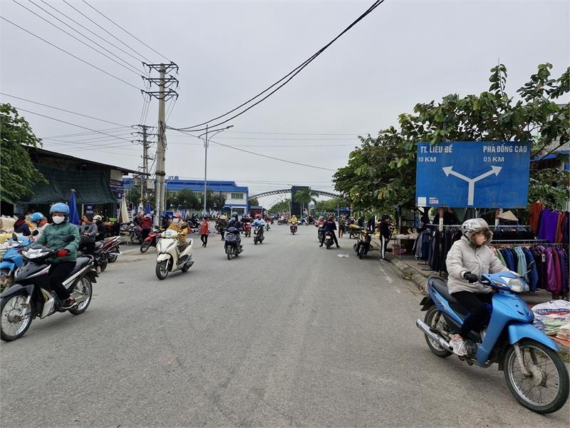 Cần chuyển nhượng ki-ốt chợ Nghĩa Minh tại Thị Trấn Nghĩa Minh, Huyện Nghĩa Hưng, Tỉnh Nam Định1361044