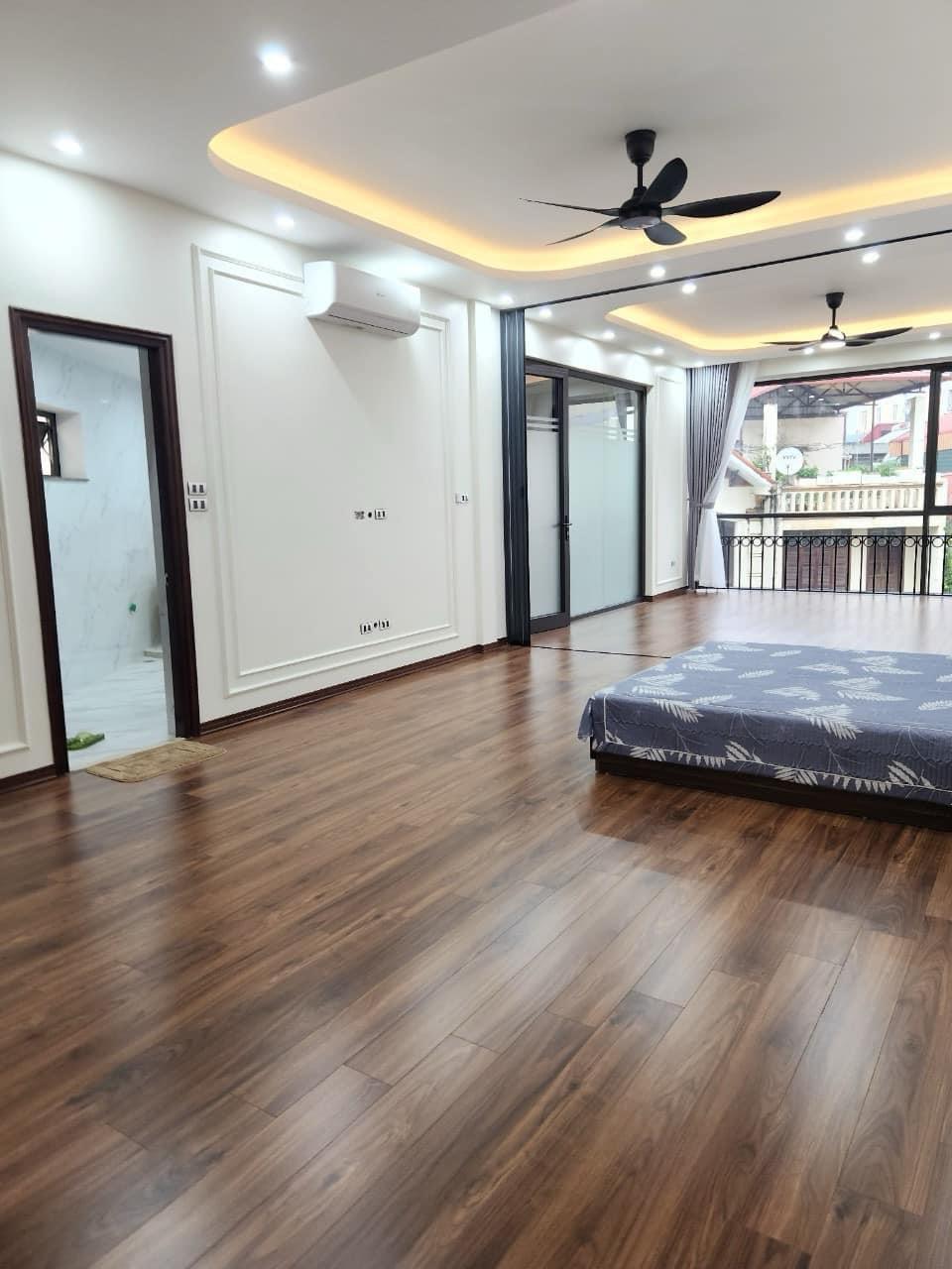 CẦU GIẤY 80m2 LÔ GÓC 7 TẦNG THANG MÁY - VỈA HÈ 3 LÀN ÔTO Giá 22tỷ Thương lượng1386504