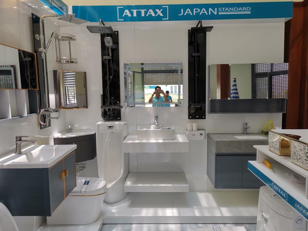 Hỗ trợ miễn phí kệ trưng bày thiết bị vệ sinh cao cấp ATTAX_Công nghệ Nhật Bản 0976257157445131