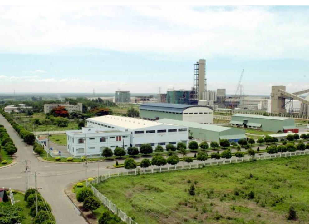 Chuyển nhượng hơn 5000m2 Xưởng + đất Cụm CN ở Hà Nội giá 1x triệu/m21140063