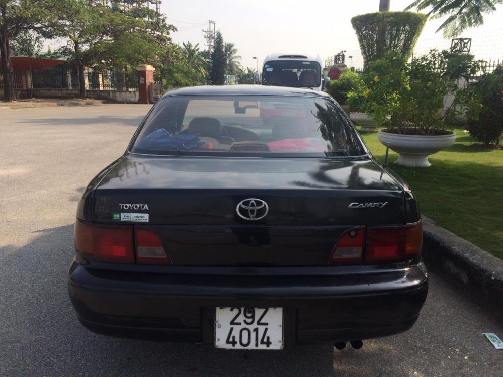 Xe Toyota Camry LE 3.0 MT 19951050569