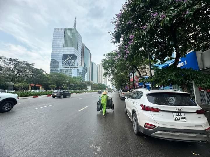 Cần bán gấp nhà phố Trần Duy Hưng, Cầu Giấy cách 1 nhà ra phố ngõ rộng thông và thoáng diện tích 52m chủ xây 5 tầng mặt tiền 4m giá chào bán 16 tỷ1564269