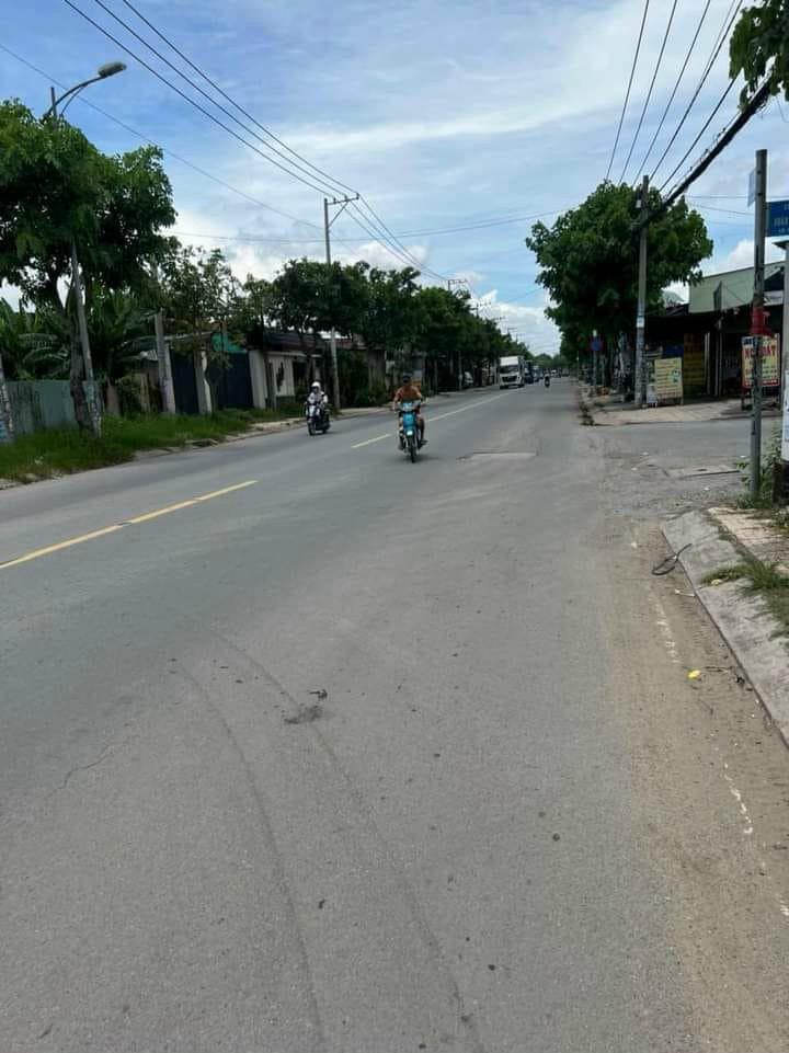 Cần Bán Lô đất (9.400M) mặt tiền đường Nguyễn Văn Bứa - Xuân Thới Sơn Hóc Môn. Chỉ 130 tỷ1687129