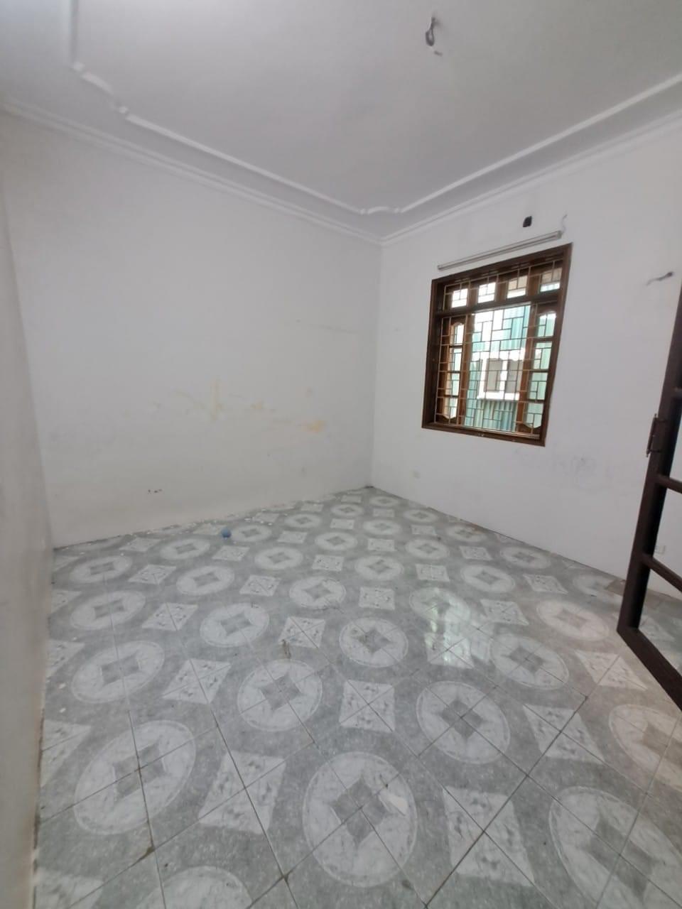 CHO_THUÊ NHÀ RIÊNG NGÕ GIÁP BÁT 3 TẦNG, 3 NGỦ, 50M2, 11 TRIỆU, MT RỘNG 5M, ƯU TIÊN HỘ GIA ĐÌNH1524387